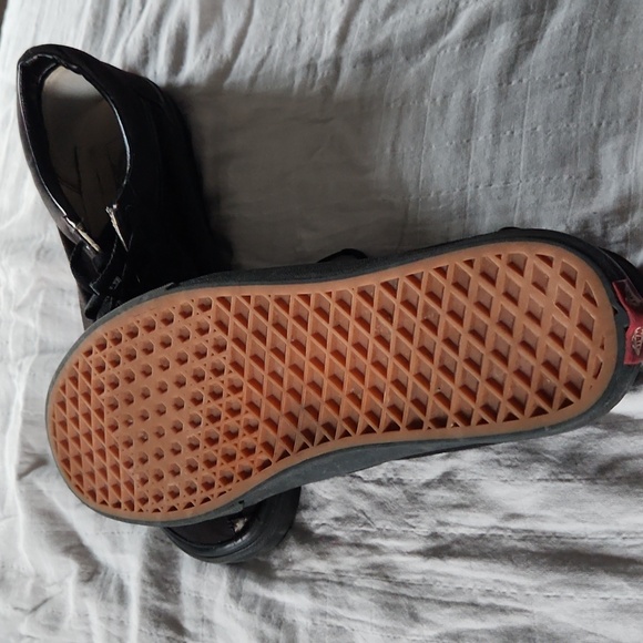 Mens all black canvas old skool size 11 - Picture 3 of 5